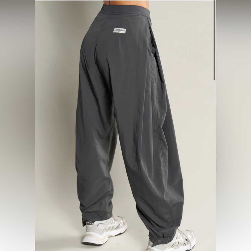 JOAH BROWN BARREL PANT JET